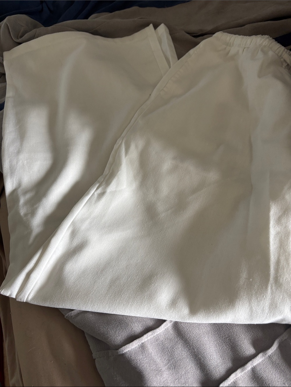SHEIN White Wide Leg Pants